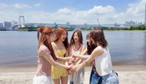 LE SSERAFIM, Hong Eunchae, Kim Chaewon, Kazuha, Huh Yunjin, Sakura
