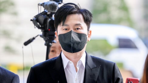 B.I, Yang Hyun Suk