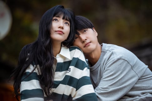 Ailee, V, Jin, Gummy, Kim Feel, Lee Hi, Melomance, Paul Kim, Joy, Wonstein, 10cm