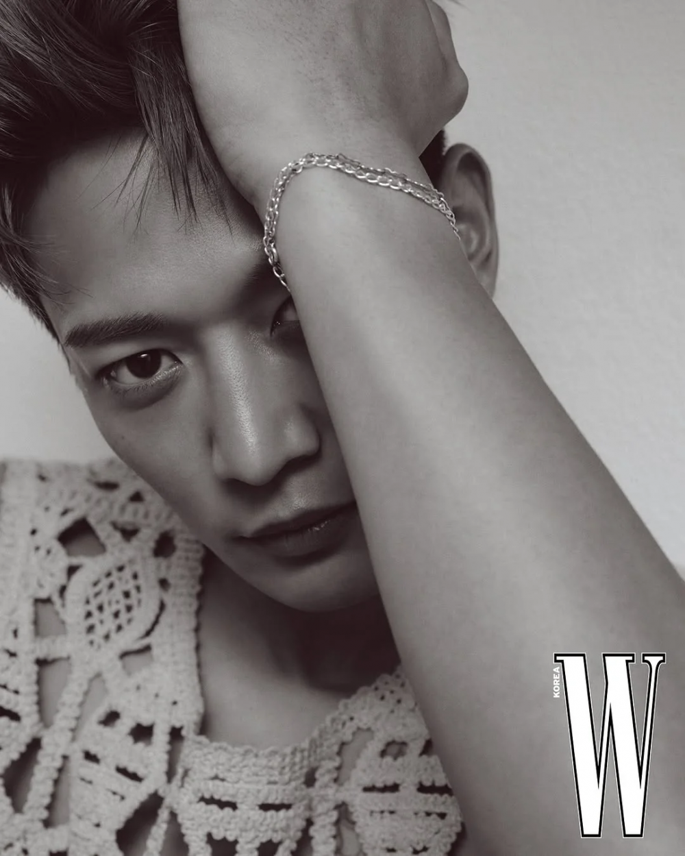 SHINee Minho for W Korea magazine photoshoot 5