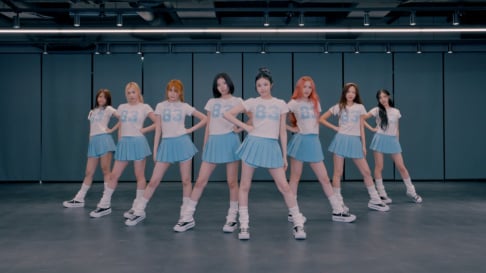 GFriend (Girlfriend), INFINITE, Seventeen