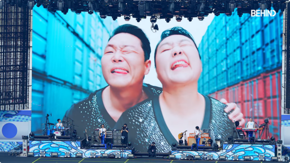 Psy and Lee Soo Ji side by side