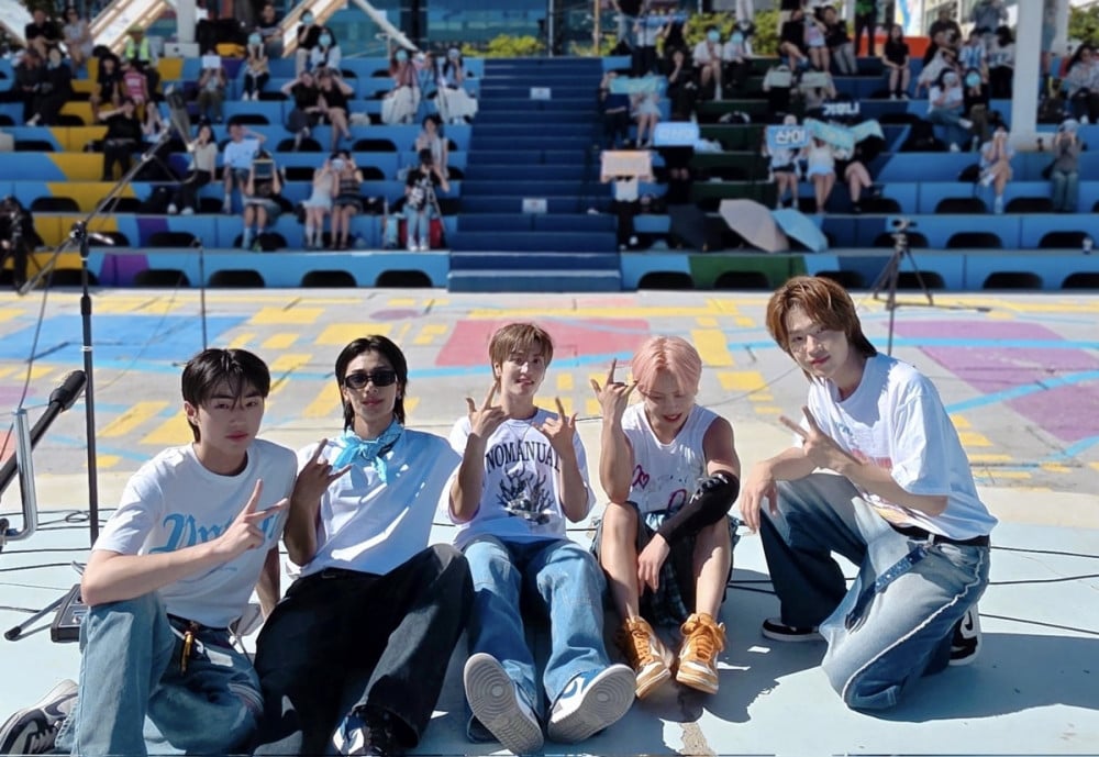 CATCH THE YOUNG Panaskan Busan dengan Konser Outdoor Penuh Semangat