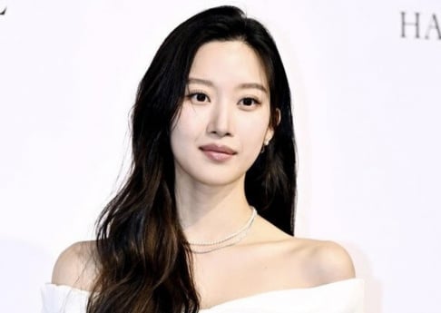 Moon Ga Young