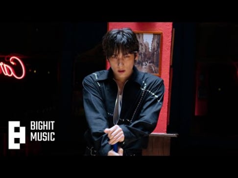 ASTRO Jinjin holds First Solo Concert 'JINJIN [JIN LAB Vol.1
