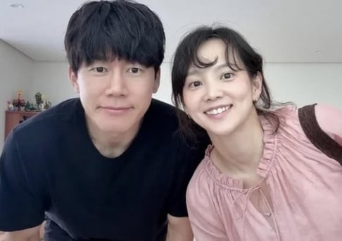 Kim Moo Yeol, Yoon Seung Ah