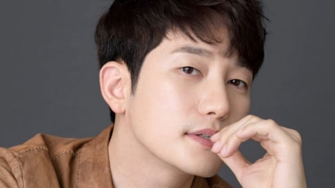 Park Si Hoo