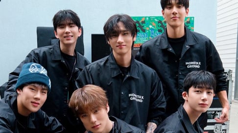 MONSTA X