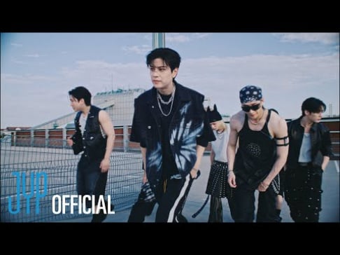 Stray Kids