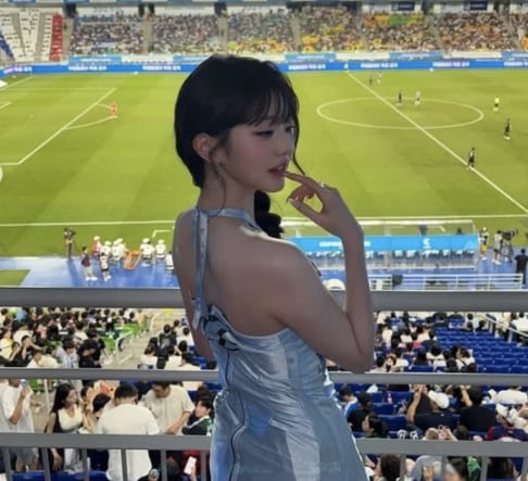Rei, Wonyoung, Jeon Jong Seo