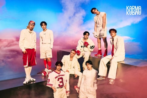 Stray Kids
