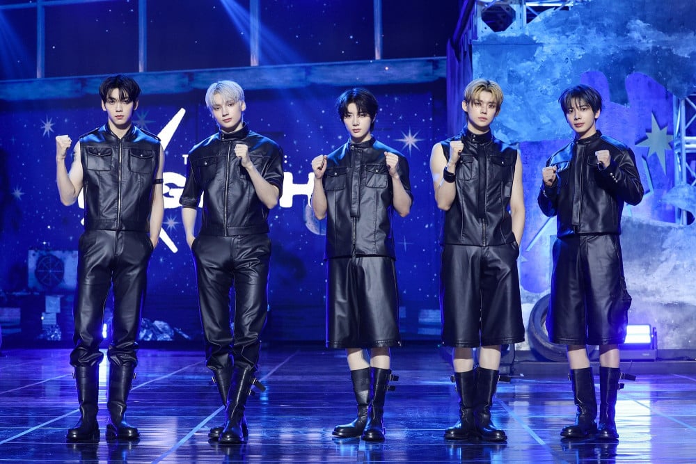 TXT Perbarui Kontrak Penuh dengan Big Hit Music: Bersama MOA