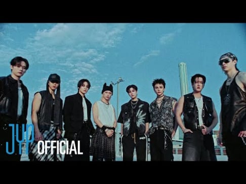 Stray Kids