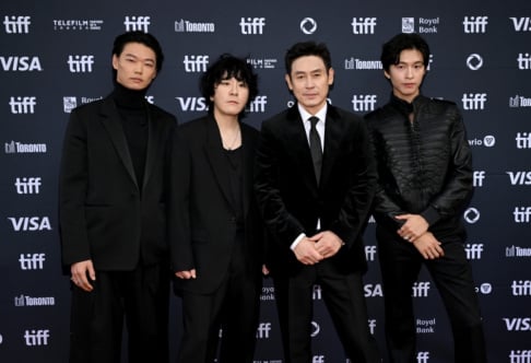 Hong Kyung, Sul Kyung Gu
