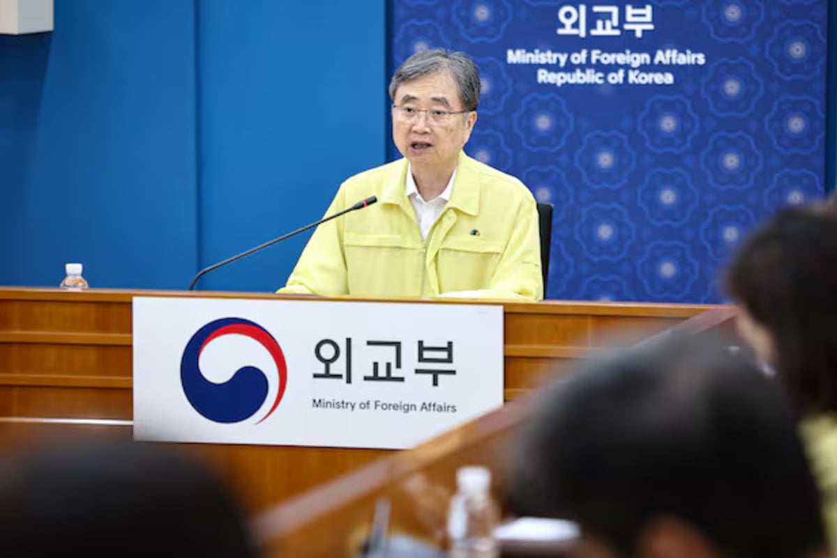South Korean Government launches emergency response after over 300 nationals detained at Hyundai-LG plant in Georgia