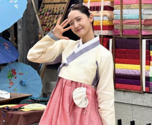 YoonA