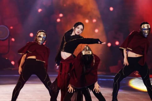 ILLIT, Minju
