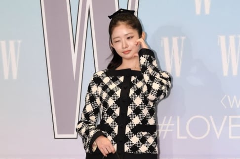 Wonhee, IVE, Rei