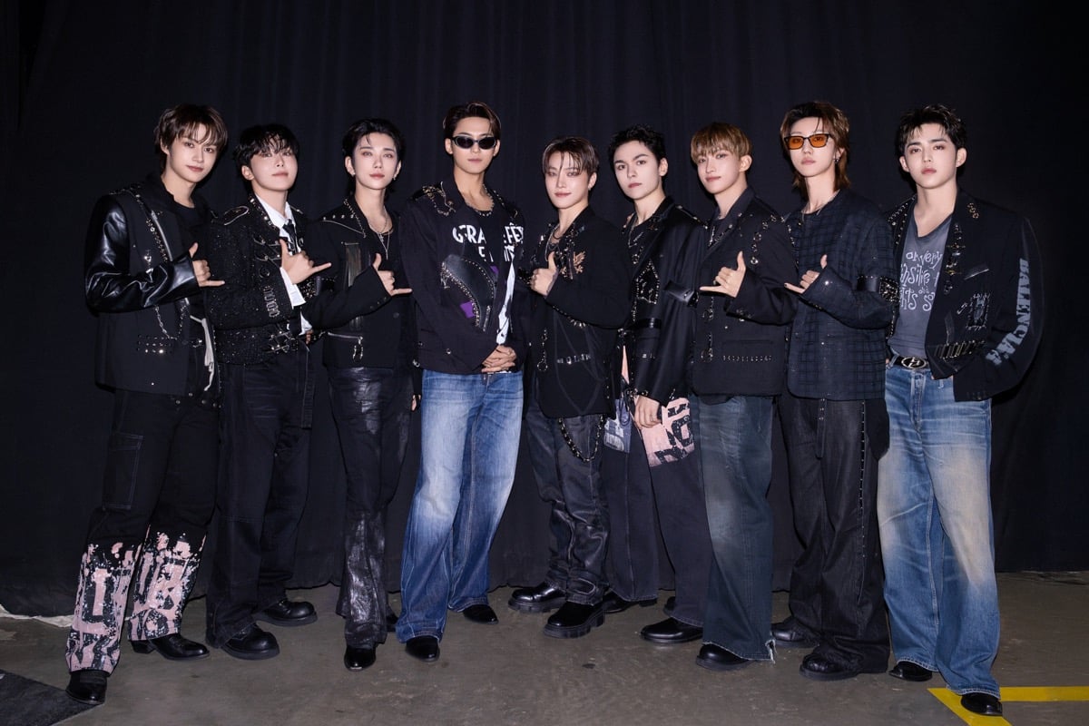 SEVENTEEN ร่วมมือกับ 'The Smurfs' ในการร่วมมือระดับโลกเฉลิมฉลองดนตรี มิตรภาพ และความคิดบวก