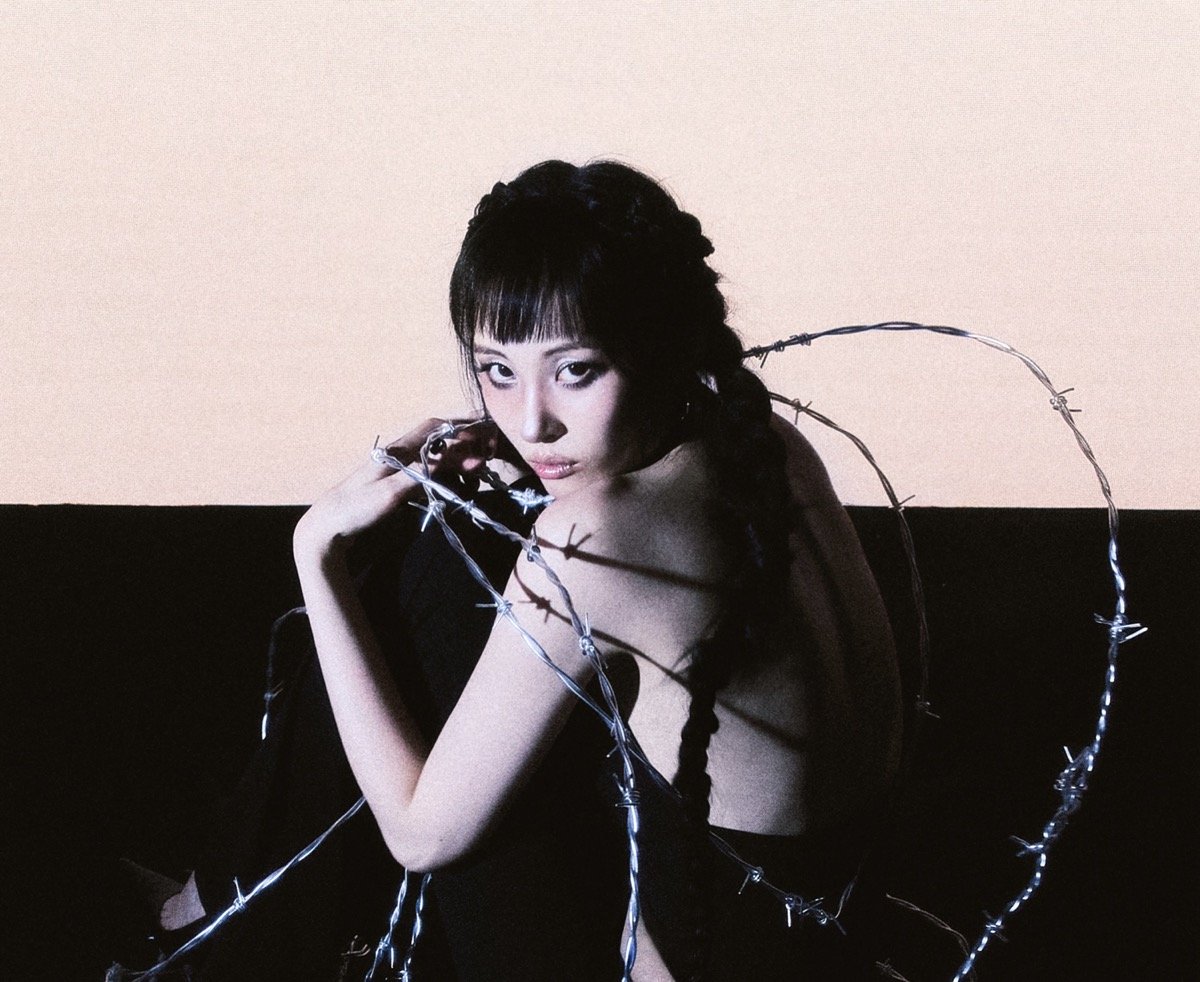SUNMI unveils hauntingly beautiful concept photos for first full-length album 'HEART MAID'