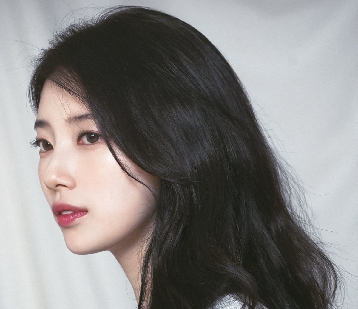 ซูจีถ่ายทอดอารมณ์สุดซึ้งใน 'Transit Love 4' กับ OST ใหม่ "One Day"