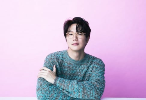 Sung Si Kyung