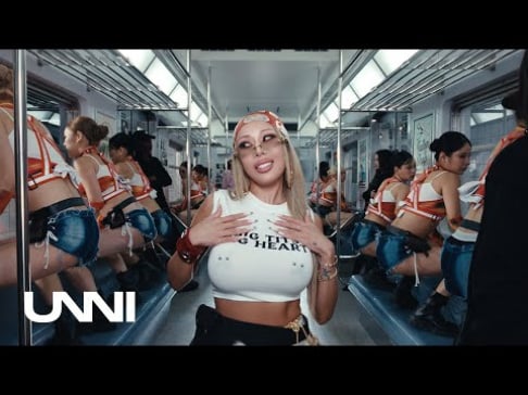 (Jessica H.o.) Jessi