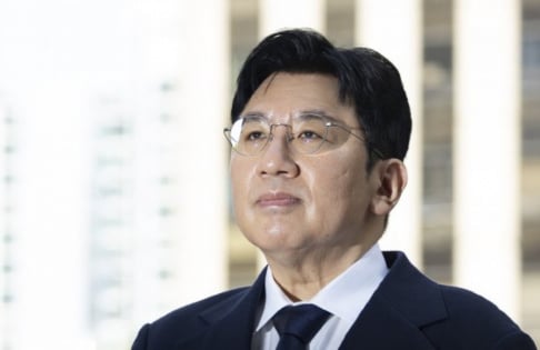 Bang Si Hyuk