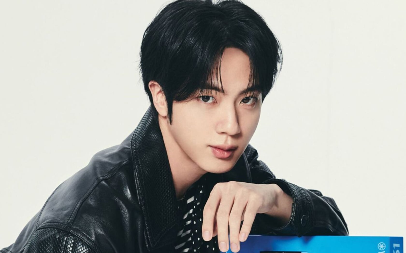 จินจาก BTS บริจาค 100 ล้านวอน (ประมาณ 68,222 ดอลลาร์สหรัฐ) ให้กับศูนย์สวัสดิการสังคมปูซานก่อนวันเกิด