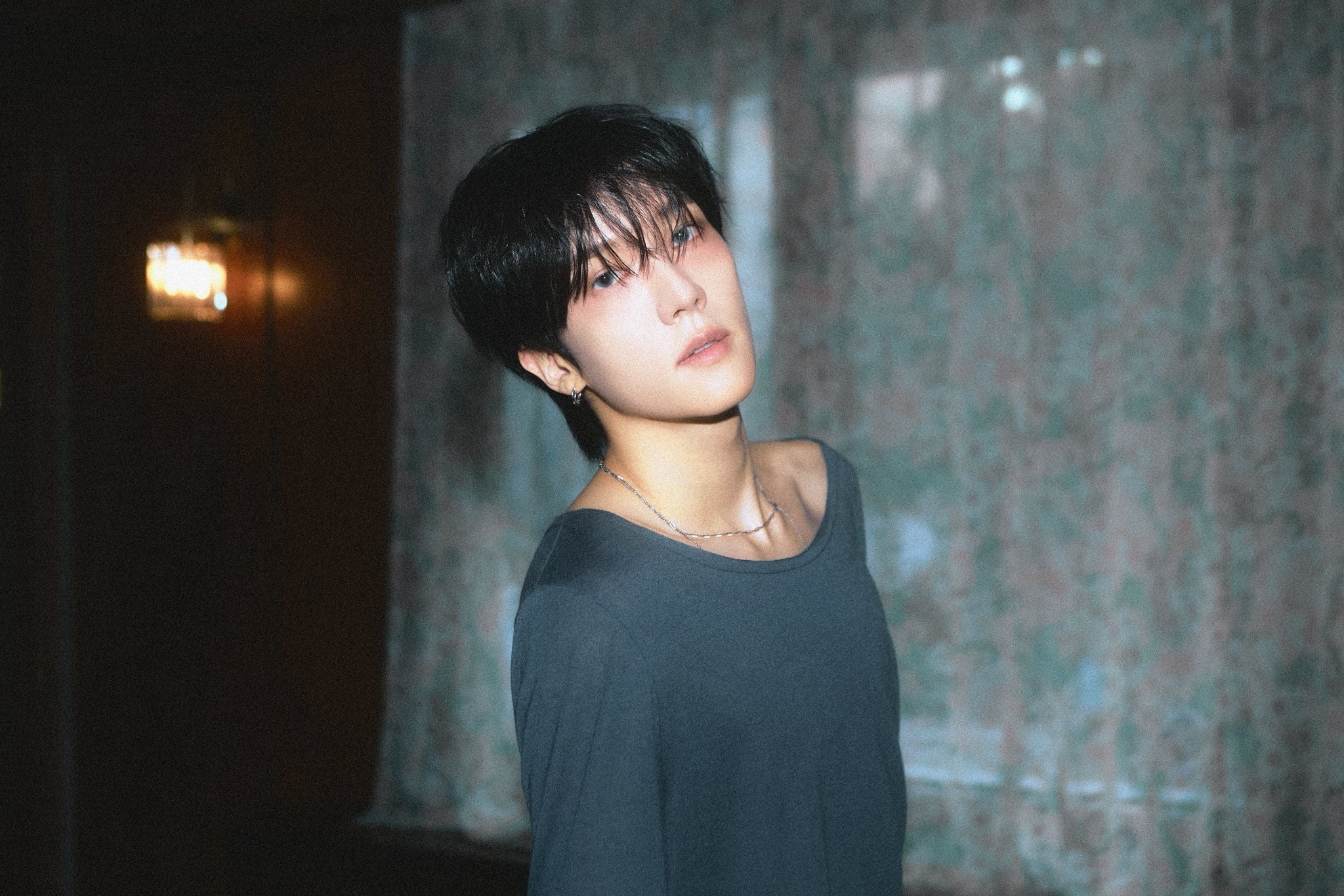 จองฮุน OMEGA X เปิดตัวเดี่ยวด้วยซิงเกิล "Belong"