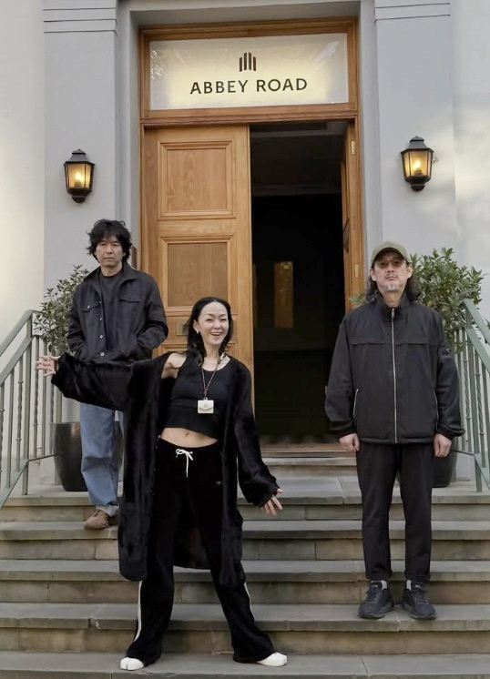 วงดนตรีร็อคระดับตำนาน Jaurim กลับมาพร้อมอัลบั้มที่ 12 'LIFE!' บันทึกเสียงที่ Abbey Road Studios