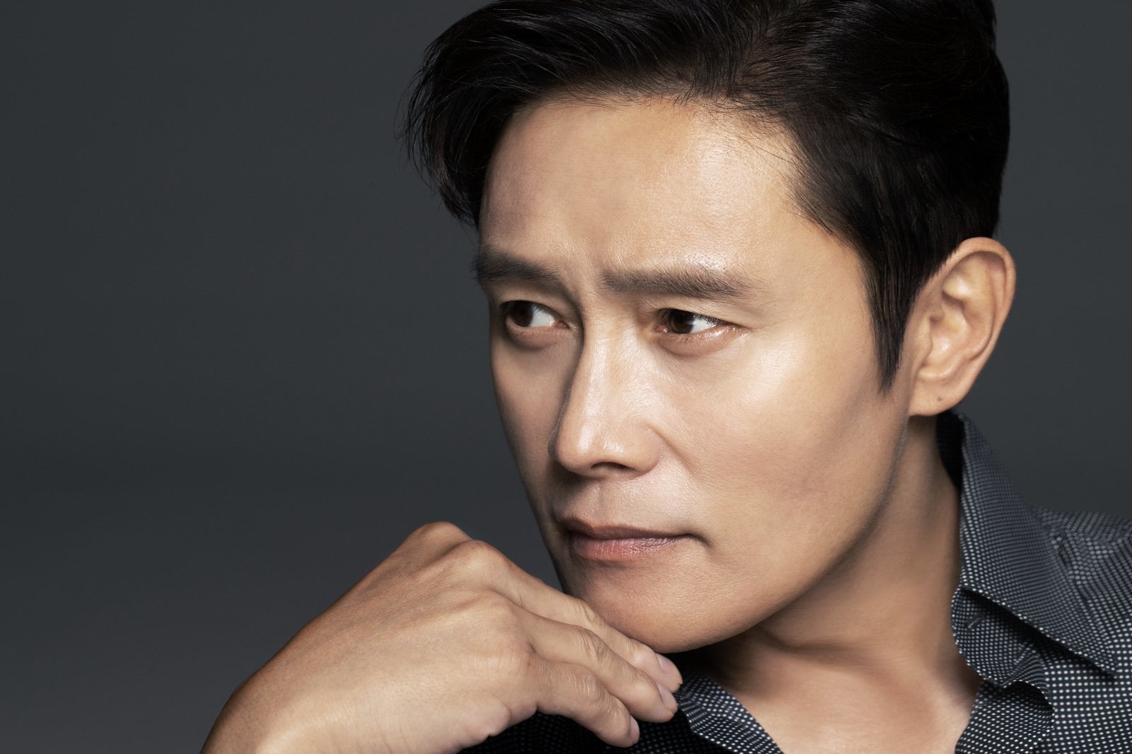 Lee Byung Hun named among New York Times Magazine’s 10 best film performances of 2025