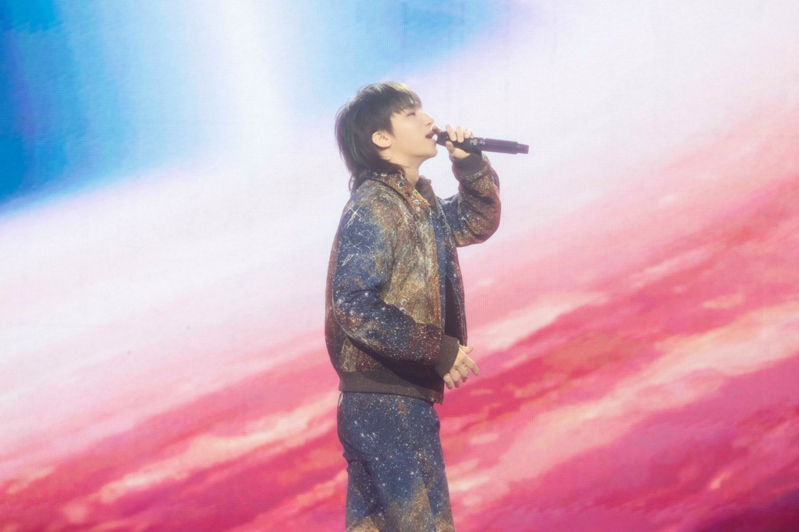 Daesung wraps up Seoul encore concert, proves his irreplaceable stage presence