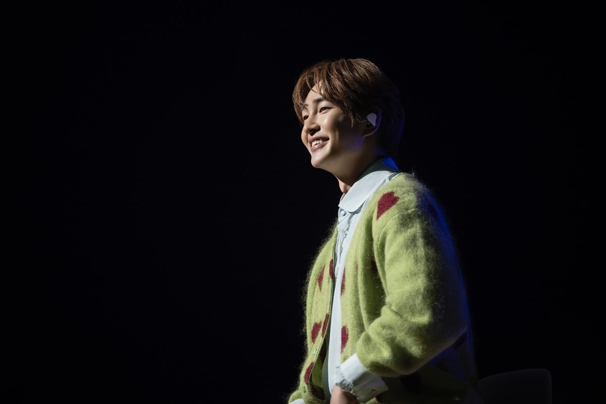SHINee's ONEW completes global solo tour with north america finale
