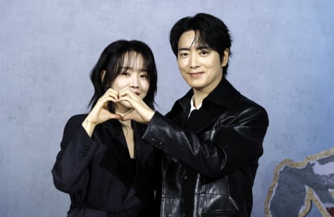 Lee Jun Hyuk, Shin Hye Sun