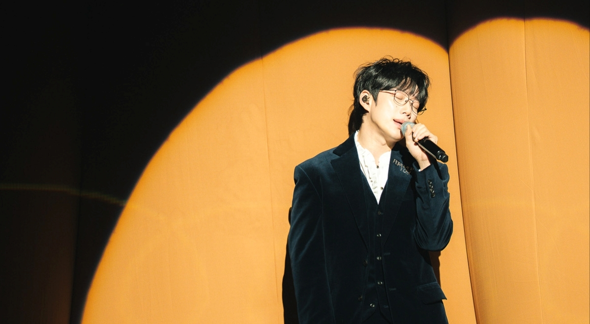 10CM to issue full refunds for Singapore concert despite completing full set