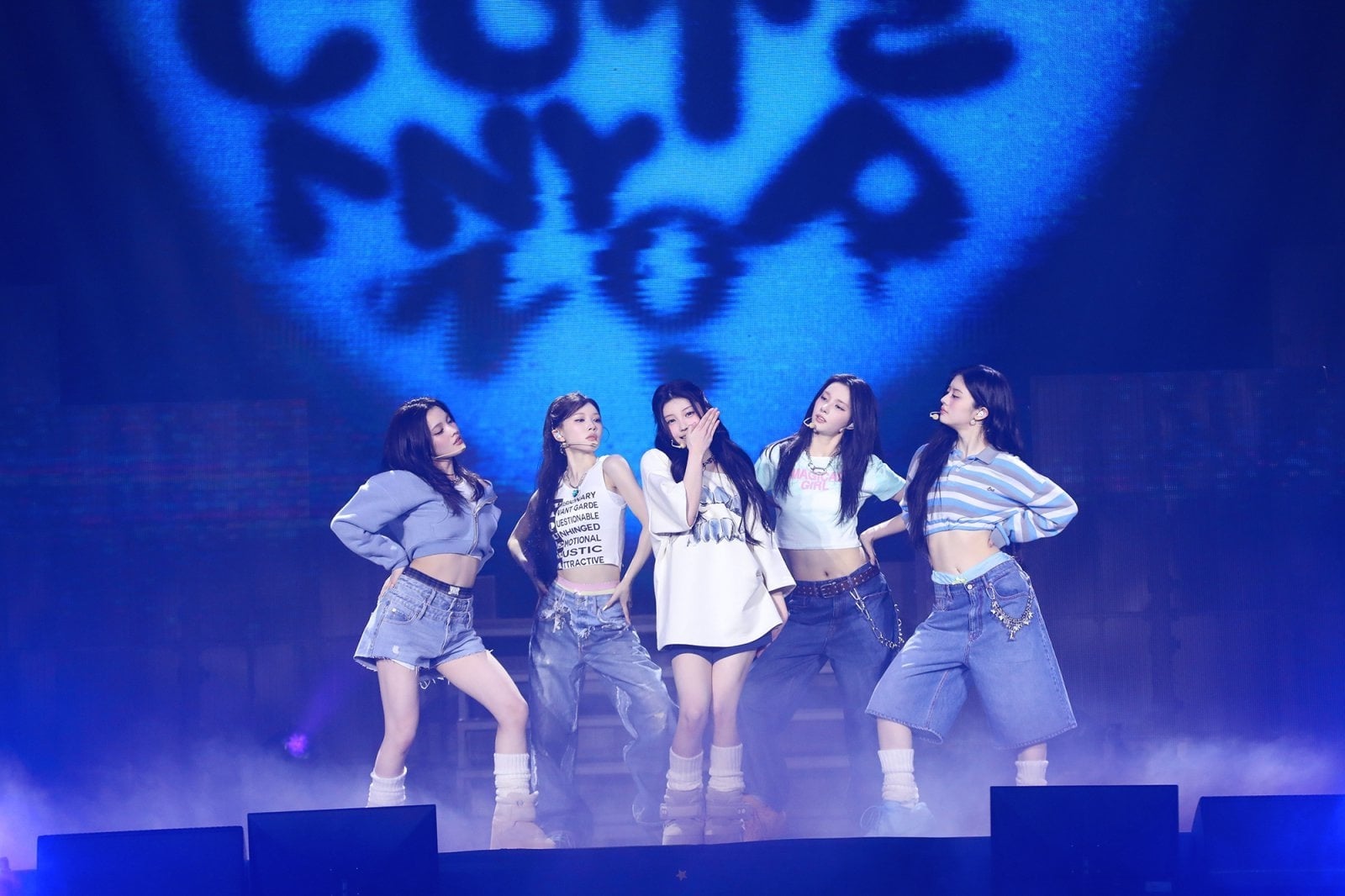 ILLIT wrap up successful Seoul tour opener, set comeback with ‘MAMIHLAPINATAPAI’