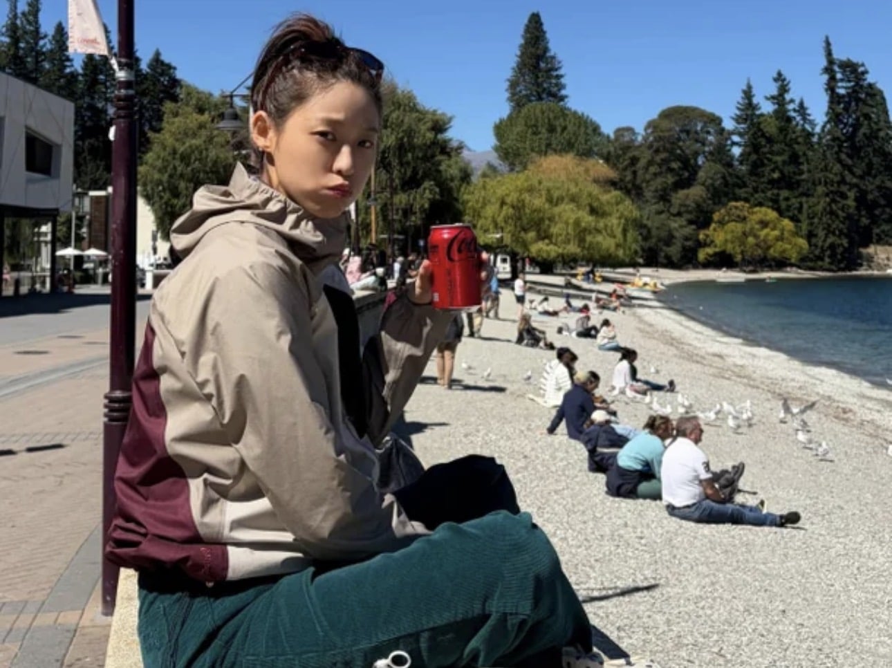 Seolhyun spotted in New Zealand, glowing beauty in everyday moments